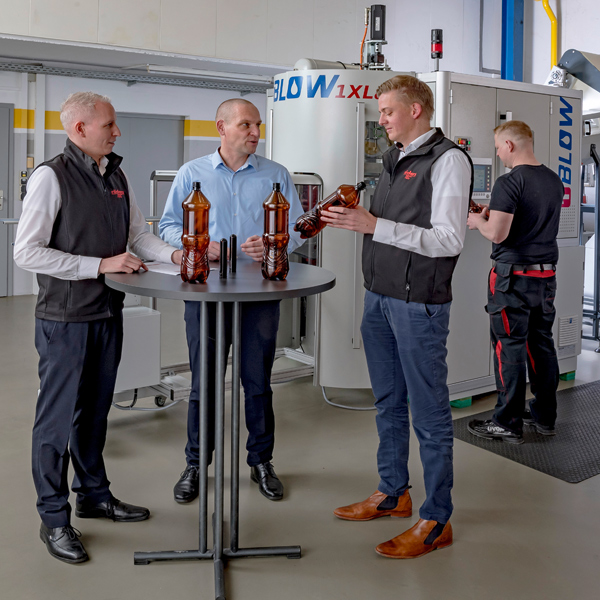 Schultze Anlagentechnik GmbH Labor Expertengespräch