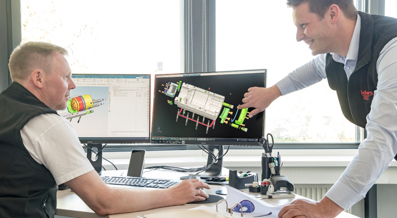 Schultze Anlagentechnik GmbH Flaschenentwicklung 2-D-Konstruktion Mitarbeiter