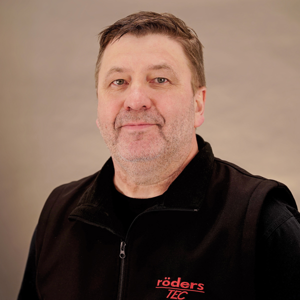 Portraitfoto Stefan Sattler